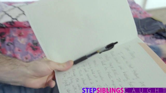 Превью Утренний секс блондинка с подругой сестры принес ему релакс № 23914