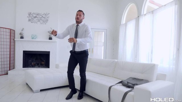 Превью Мускулистый парень анально удовлетворяет соседку в койке № 35175