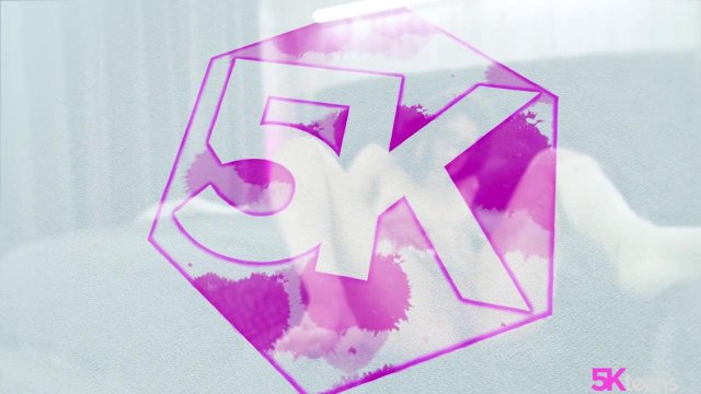 Превью Лысый мужик жарко выебал в письку свою подругу в очках № 35804