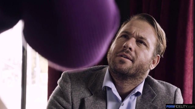 Превью Вылизал письку девушки и засунул горячий хер в ее розовую дырку № 35825