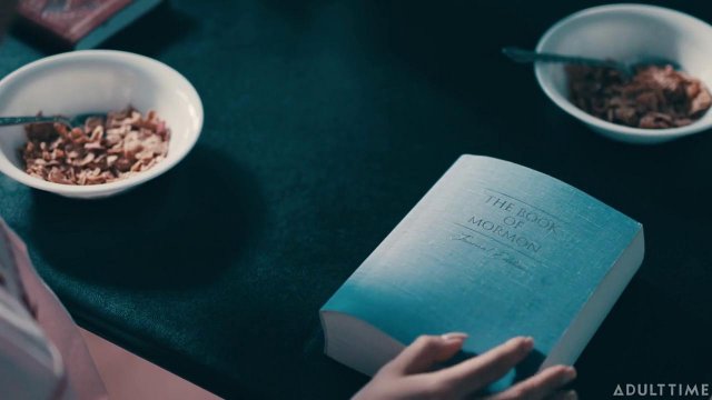 Превью Лесбиянки страстно целуются и вылизывают друг другу письки № 35838