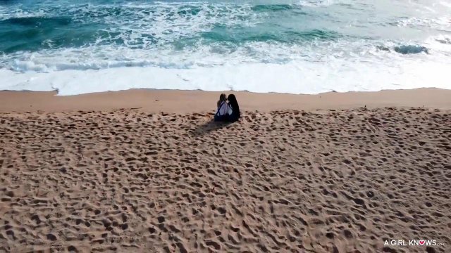 Превью Лесбиянки вылизывают письки и мастурбируют на бильярдном столе № 35895