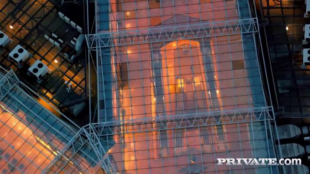 Превью Продажная девка отсасывает негру и трахается с ним в пизду № 35986