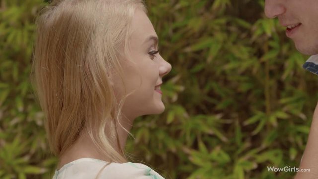 Превью Блондинка со спортивной фигурой трахается с мужем ранним утром № 36075