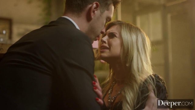 Превью Американка трахается с русским любовником у него дома № 36076