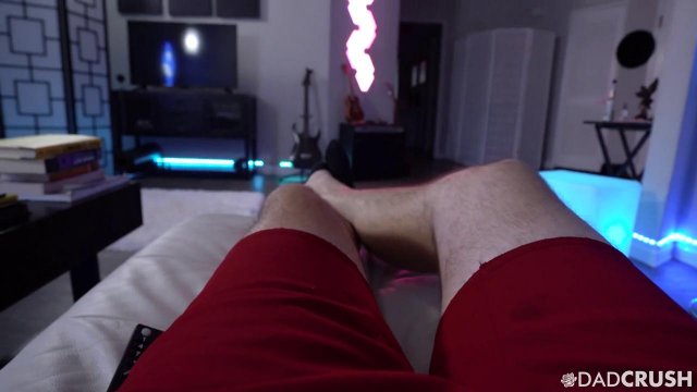 Превью Блондинка с худым телом соблазнила своего парня на секс от первого лица № 36121