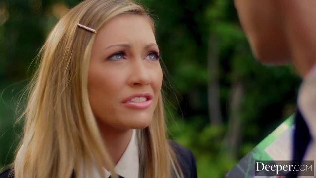 Превью Блондинка дала в жопу своему секс господину в разных позах № 36161