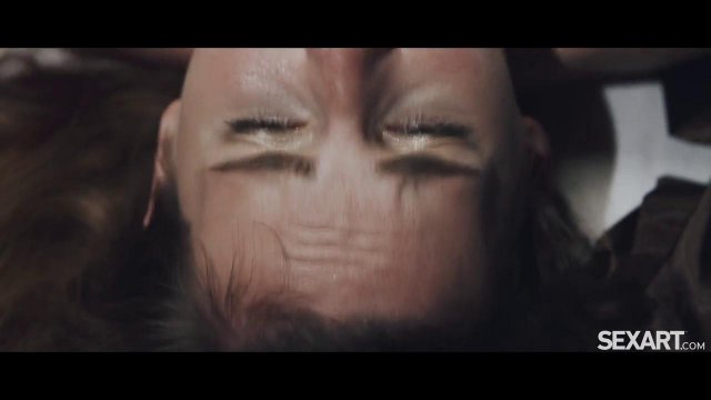 Превью Прокачка пизды в чулках № 36183