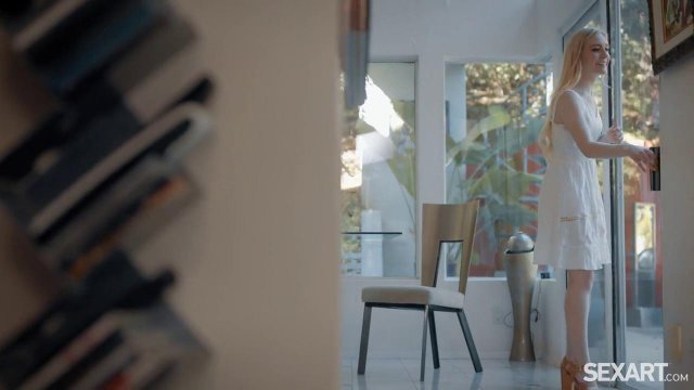 Превью Показал соседке сиськи и она повторила № 36234