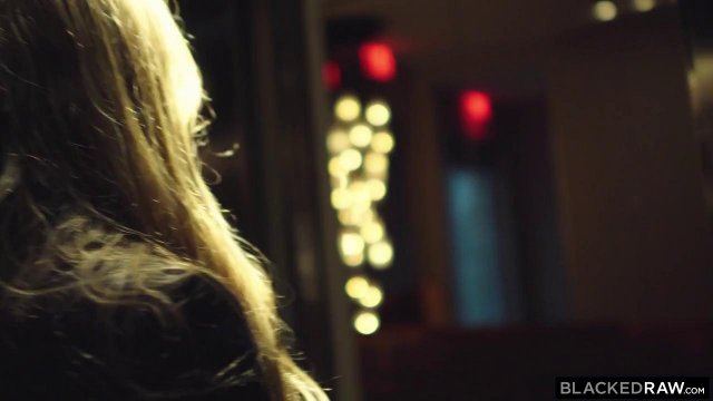 Превью Ночные приключения на черном члене № 36261