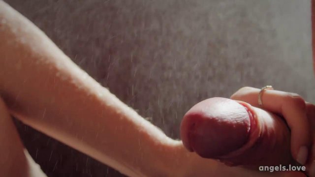 Превью Три девушки сосут парню и по очереди трахают № 41131