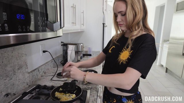 Превью Секс от первого лица с ненасытной подругой № 41330