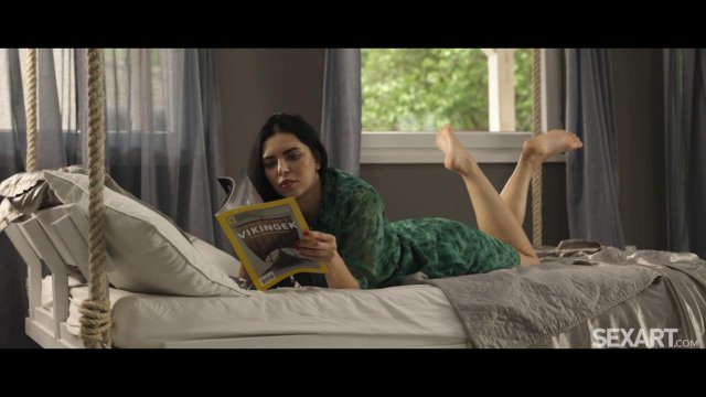 Превью Эротично трахает брюнетку с висячими сиськами № 41474